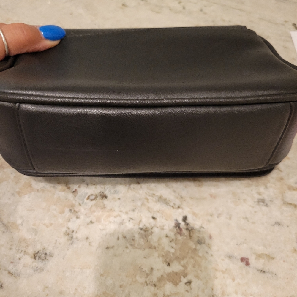 Purse - Picture 4 of 9